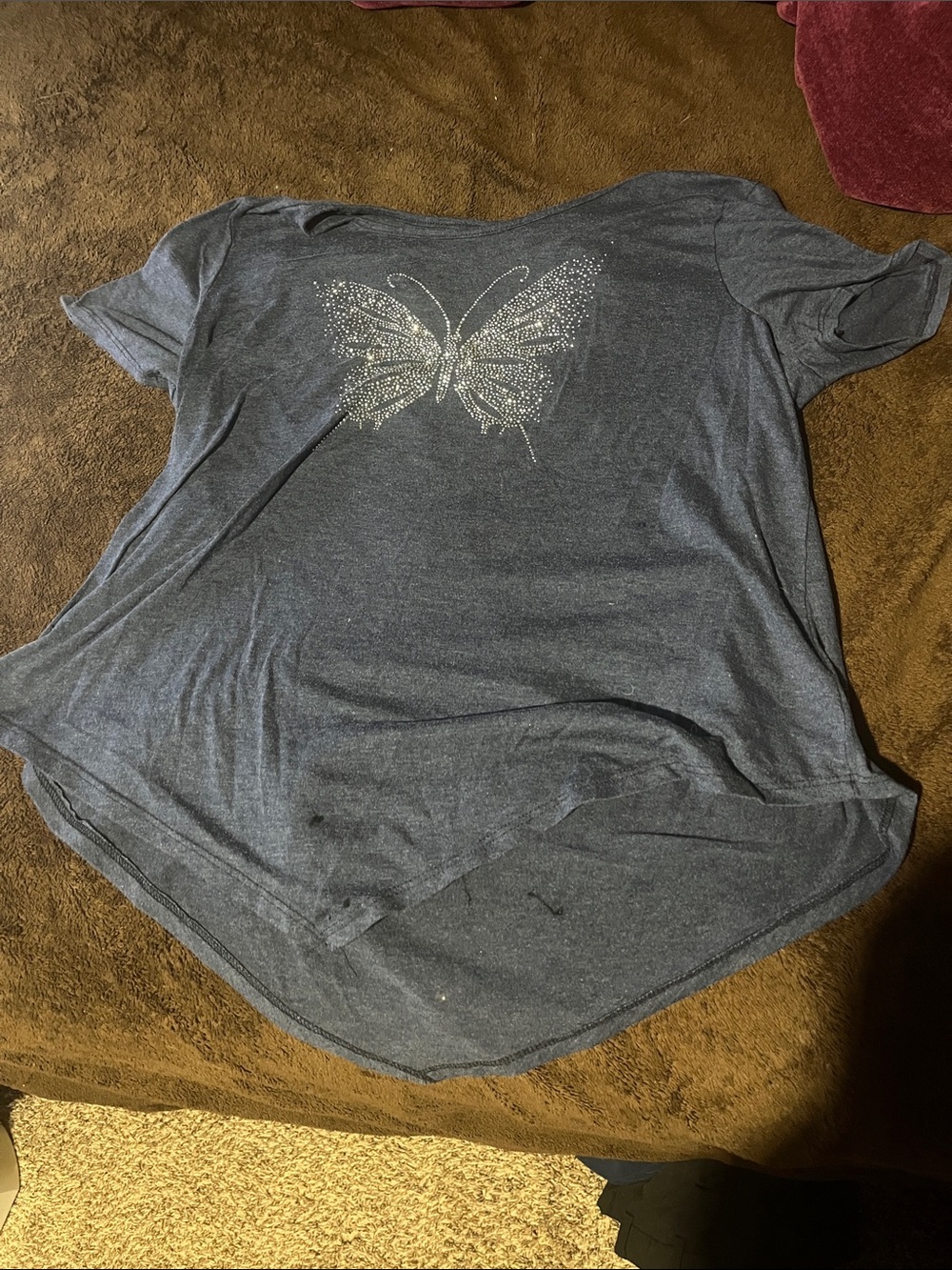 Women's Short-Sleeve Gray Butterfly Stud Tee